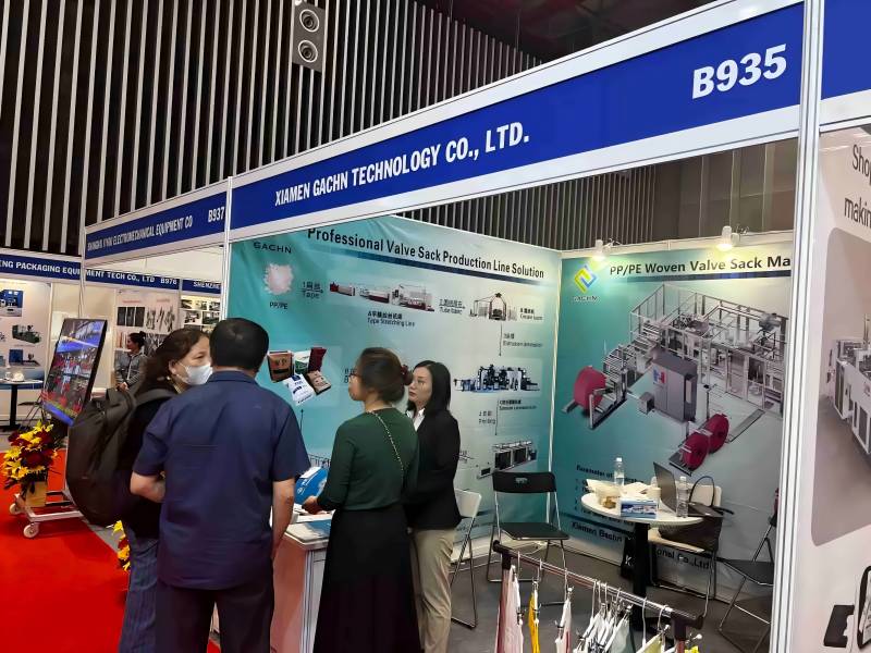 Vietnam : Salon international de l'industrie du plastique et du caoutchouc au Vietnam