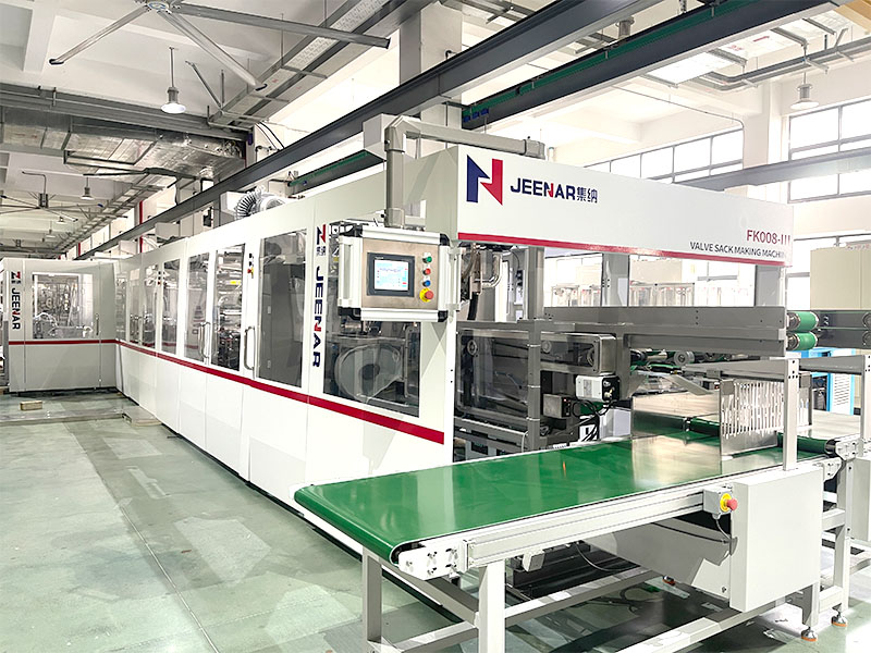 Machine de fabrication de sacs à valve Gachn : Adaptation flexible pour une production multi-industrielle et multi-spécifications